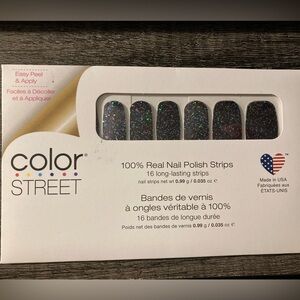 Color Street Holidaze Nail Polish Strips